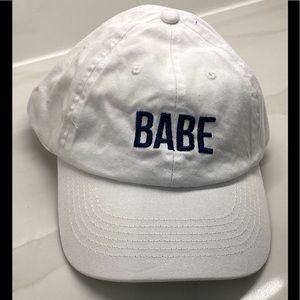 BABE WINE CAP NEW